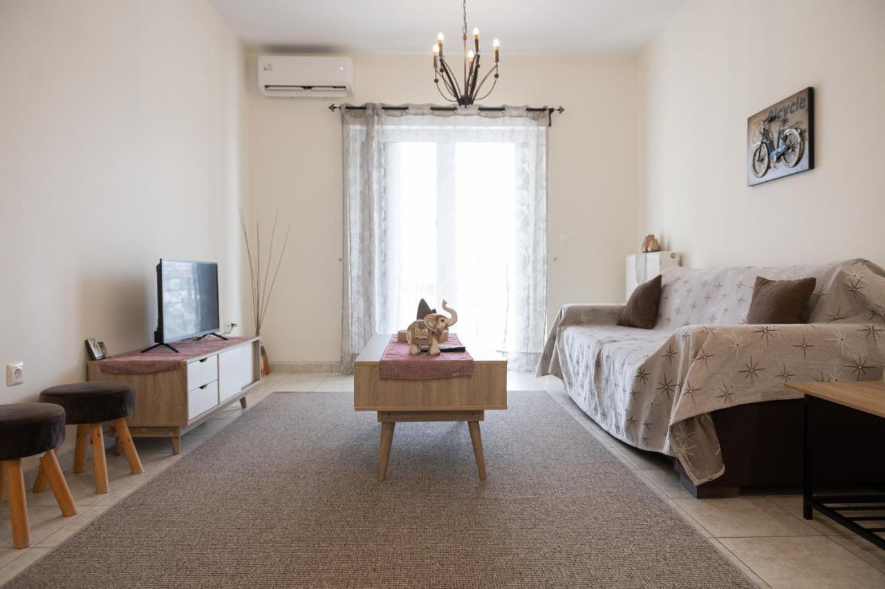Despoina'S Lovely Apartment Nafplio Exterior photo